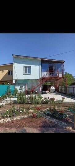 Дом 95 м² на участке 4 сот.