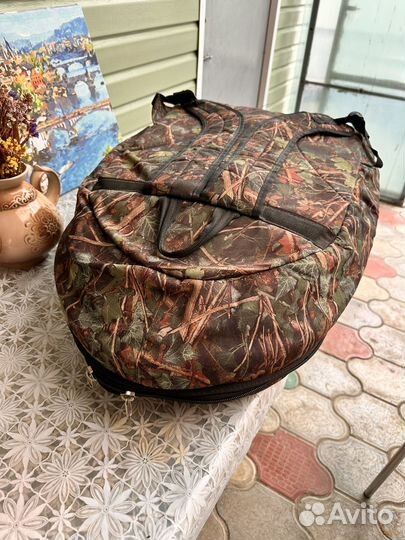 Прикормочный кораблик с эхолотом