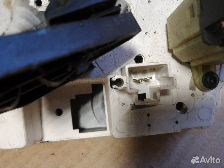 Переключатель отопителя печки Ford Fiesta 1.4D