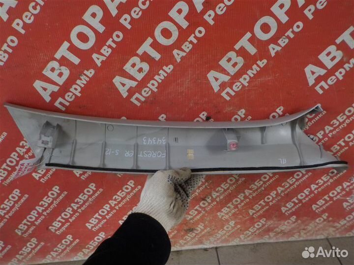 Накладка стойки передняя левая Subaru Forester S12