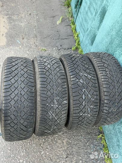 Continental ContiVikingContact 7 225/55 R19 103T