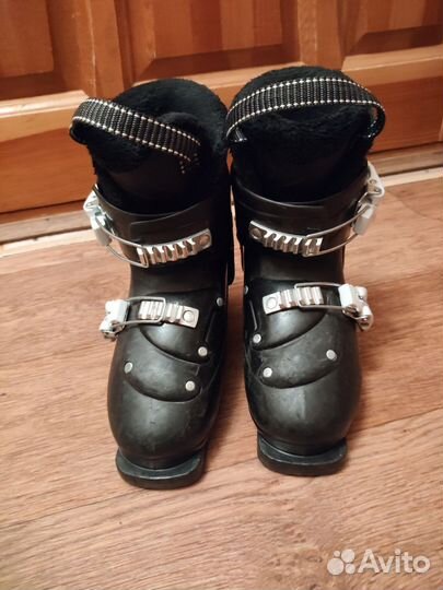 Горнолыжные ботинки Salomon 32 размер
