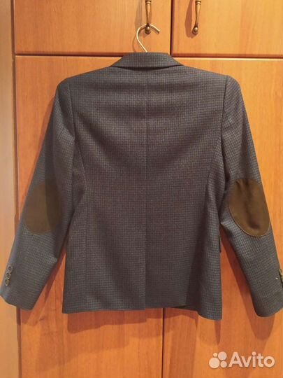 Пиджаки на мальчика 128- 134 и 140-146