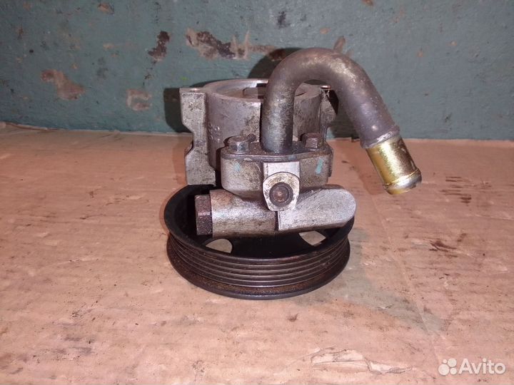 Насос гидроусилителя Chevrolet Aveo T200