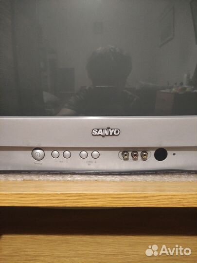 Телевизор Sanyo C21MDT2E