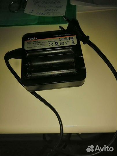 Зарядное устройство для батареек