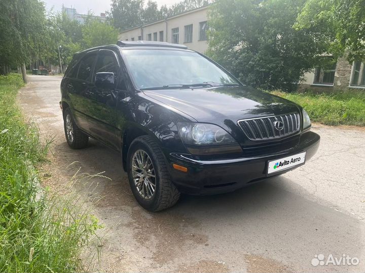 Lexus RX 3.0 AT, 1998, 415 153 км