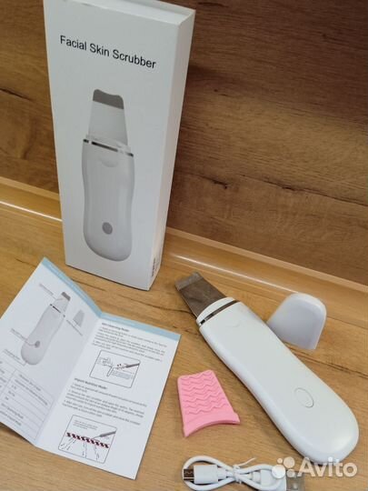 Скраббер ультразвуковой для чистки лица