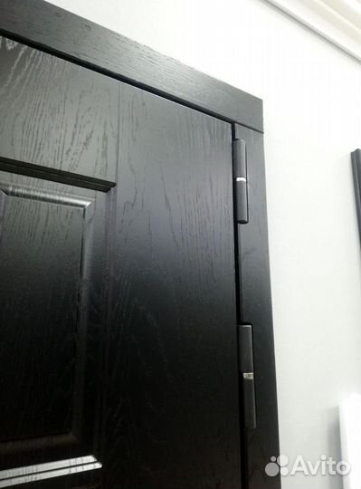 Входная дверь