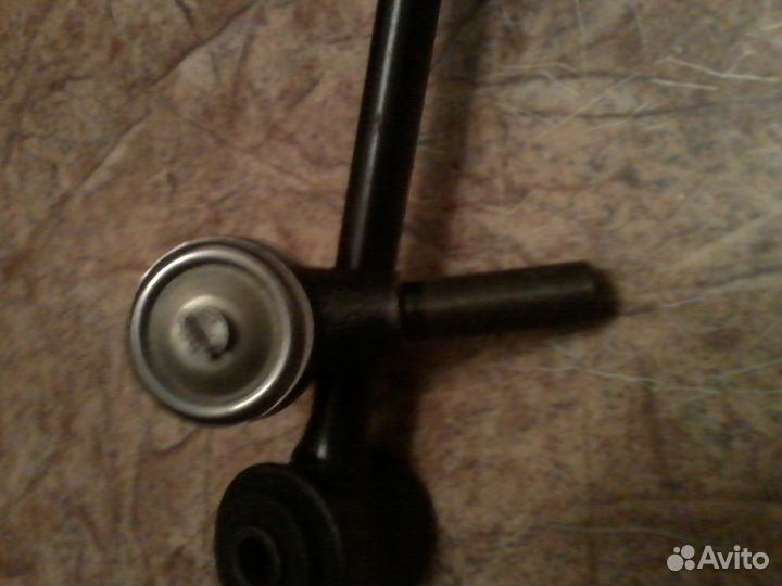 Рулевой наконечник на ваз-2106 (новый)