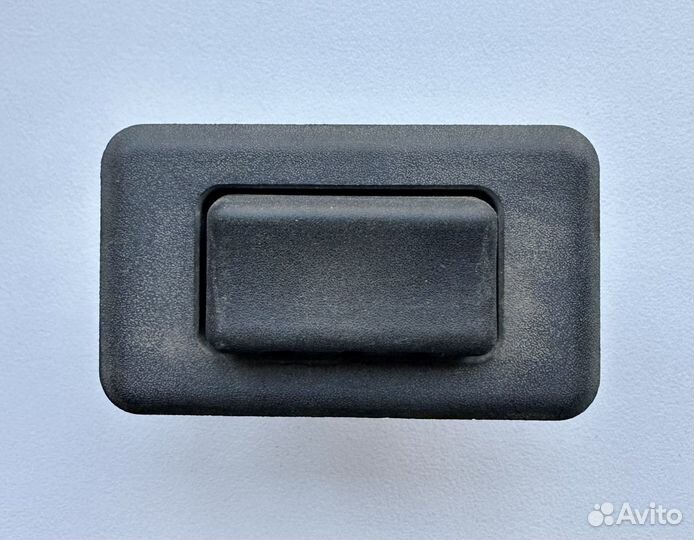 Кнопка открывания заднего стекла Jeep ZJ, ZG