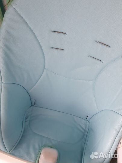 Стульчик для кормления Pituso Triola 3в1