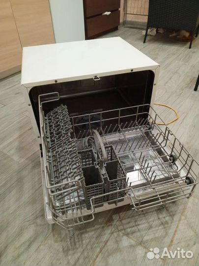 Посудомоечная машина Indesit б/у