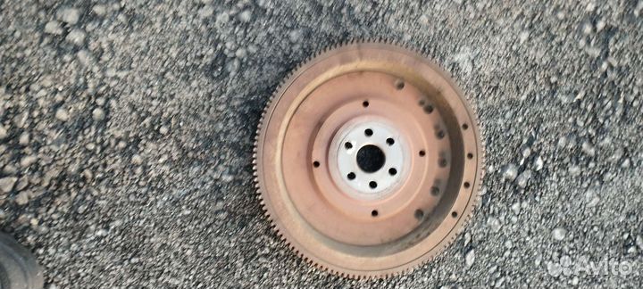 Маховик Granta