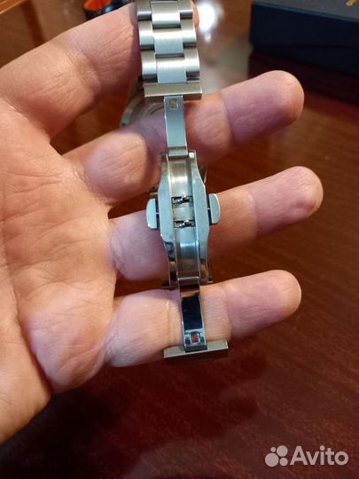 Наручные часы