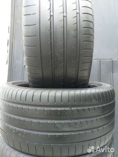 Yokohama Advan Sport V105 295/35 R21