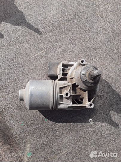 Моторчик стеклоочистителя Ford Focus 3