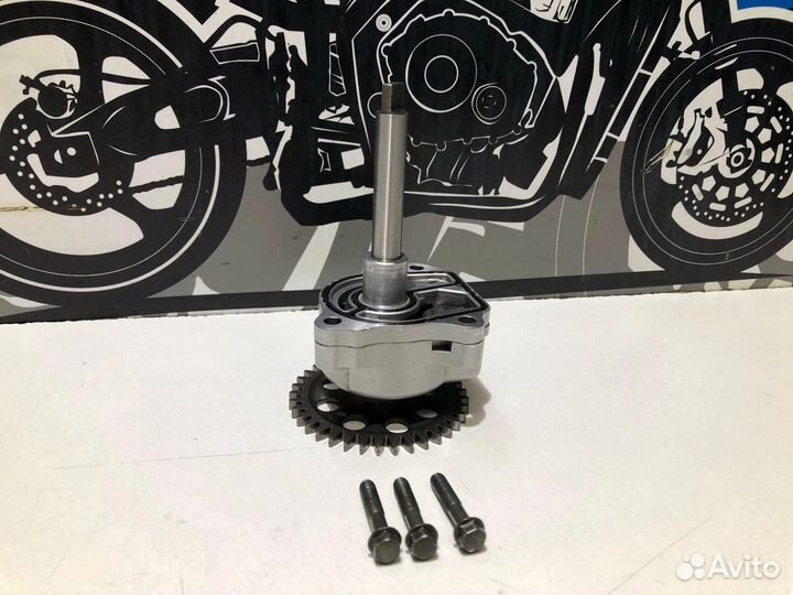 Масляный насос Suzuki GSX 1300 R Hayabusa Gen1