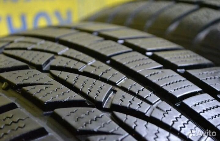 Hankook Winter I'Cept Evo 215/55 R17