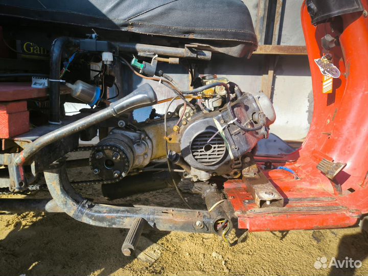 Мотороллер муравей