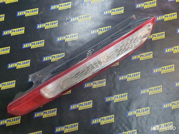 Фонарь левый Форд Фокус 2