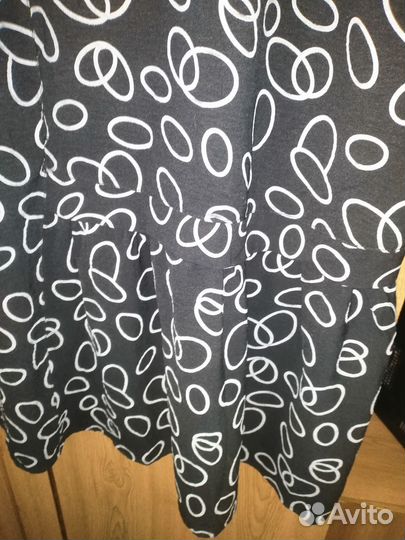 Платья женские 64-66размер