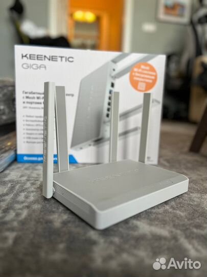 Wi-Fi роутер Keenetic Giga