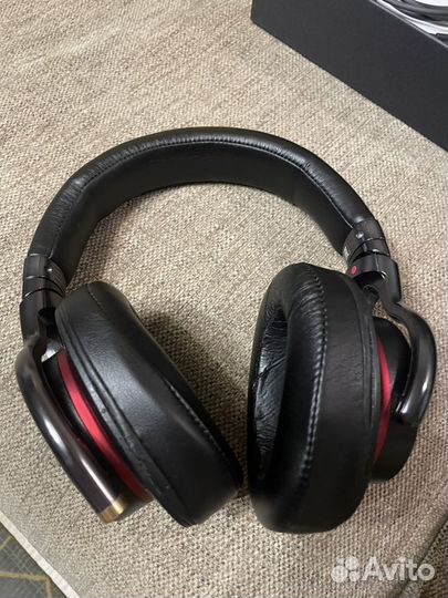 Проводные наушники Sony MDR-1A