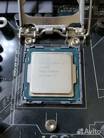 Процессор Intel i3 6100