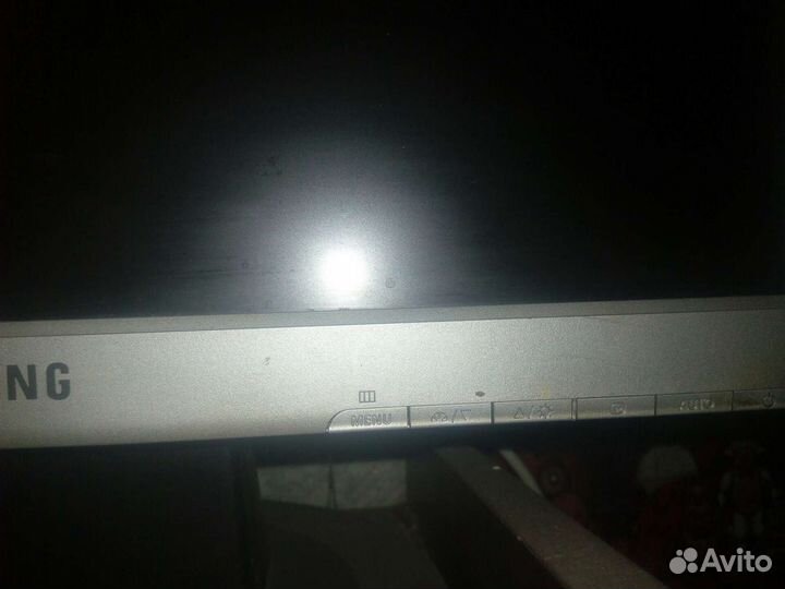 Монитор Samsung 19