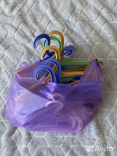 Детские вешалки