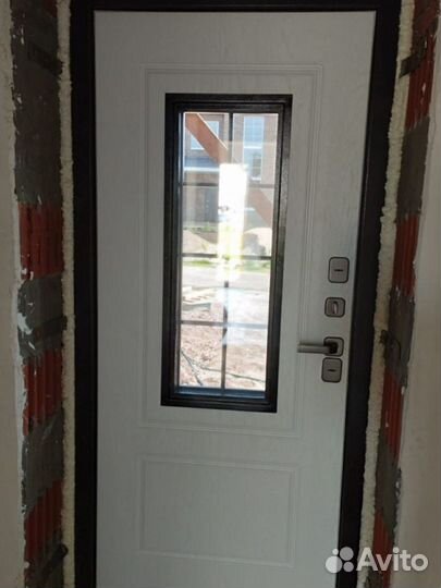 Дверь входная с терморазрывом