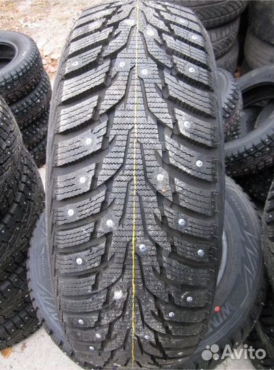 Nexen Winguard WinSpike WH62 205/50 R17 93T