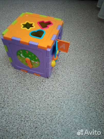 Детские развивающие игрушки