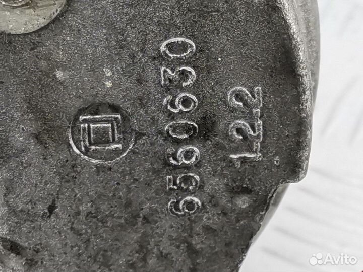 Компрессор кондиционера Renault Scenic рест. 2001