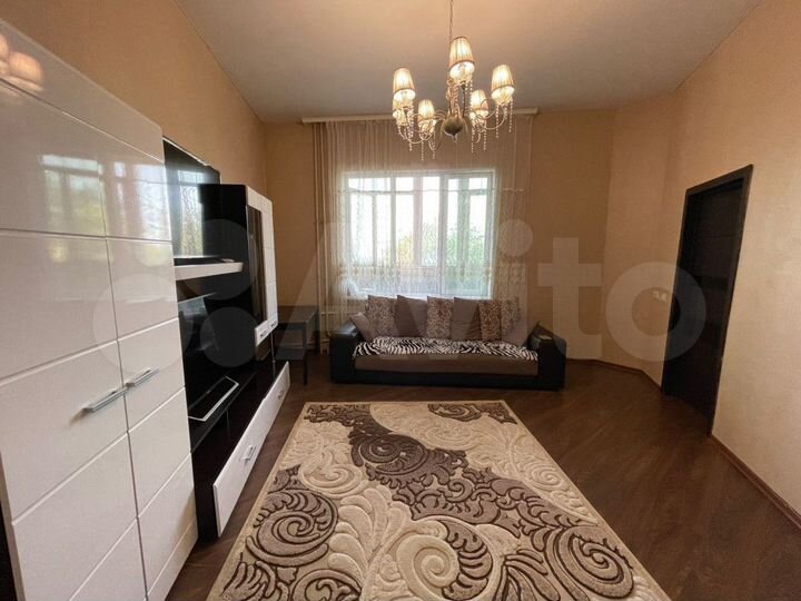 2-к. квартира, 71,5 м², 2/9 эт.