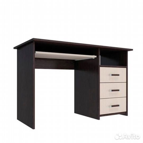 Стол компьютерный на Александровской 101/1