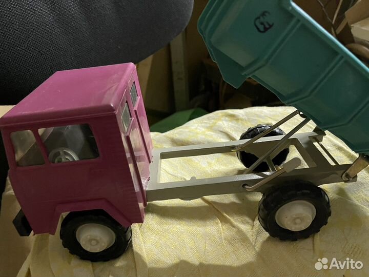 Игрушка Самосвал