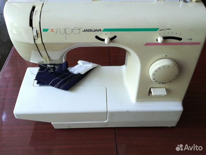 Швейная машинка jaguar model 415