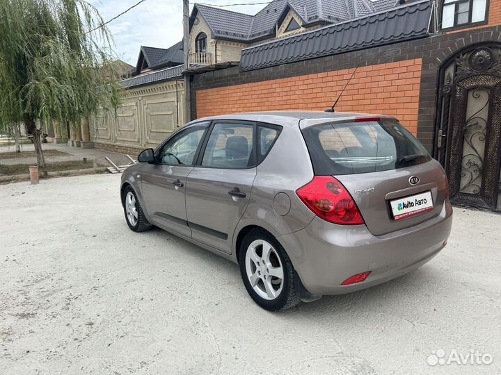 Kia Ceed 1.6 AT, 2008, 212 000 км