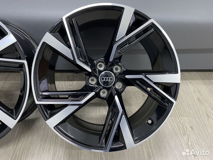 Диски r19 5x112 Audi RS новые