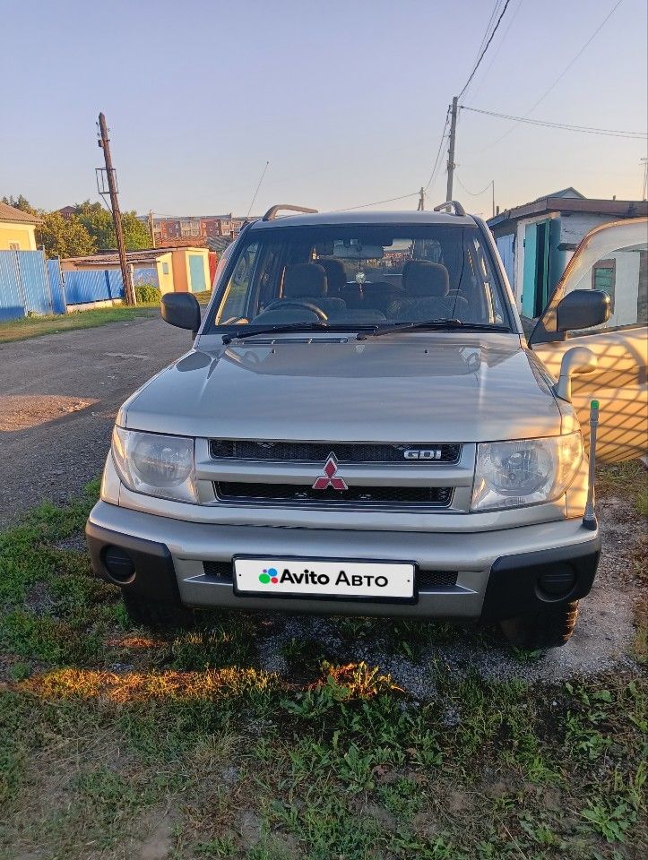 Mitsubishi Pajero iO: фото из отзыва