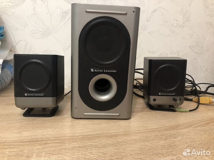 Колонки Altec Lansing