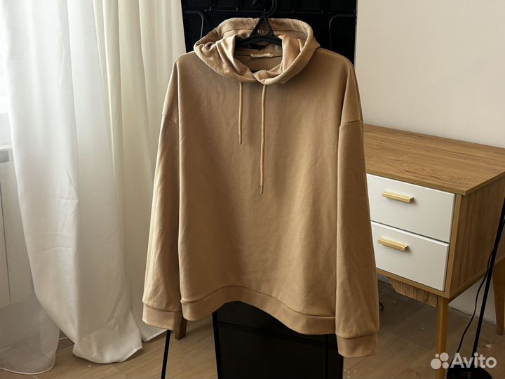 Худи Stradivarius L