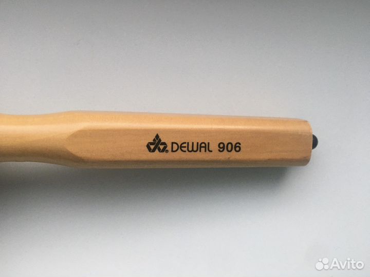 Расческа брашинг Dewal 906 деревянная
