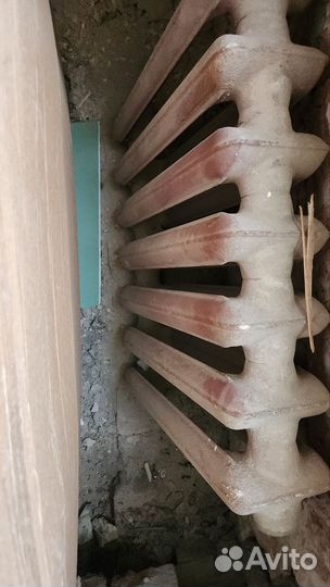 Чугунная батарея