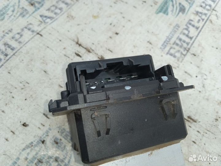 Резистор отопителя ваз (LADA) Vesta I (2015—2023)