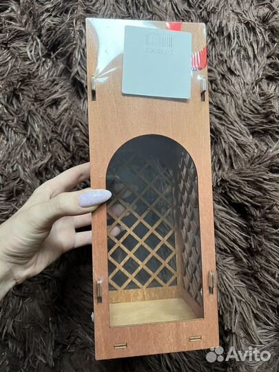 Подарочная коробка под бутылку