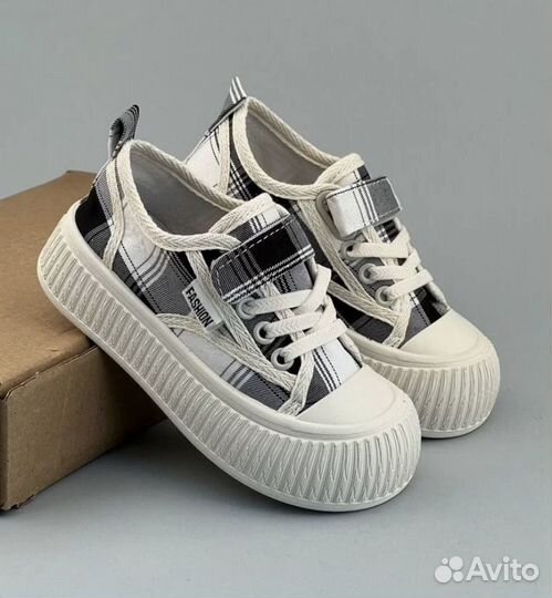 Кеды новые детские