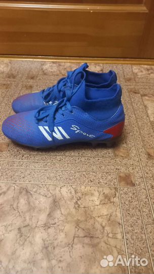 Футбольная обувь бутсы